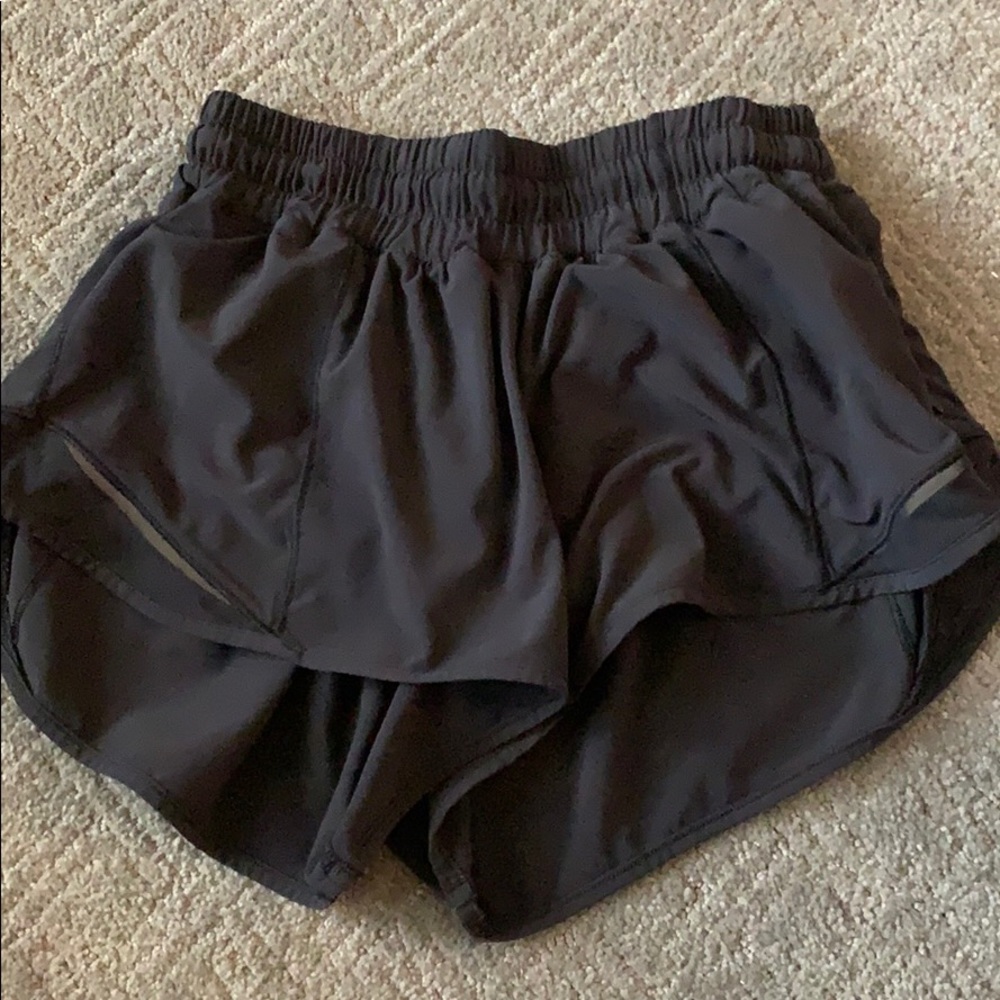 Lululemon Hot Hotty Shorts